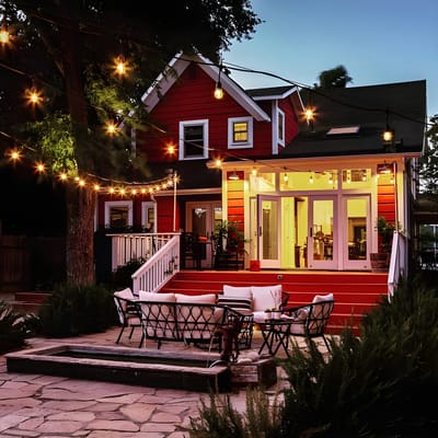 Red House Paso- Modern Farmhouse Downtown